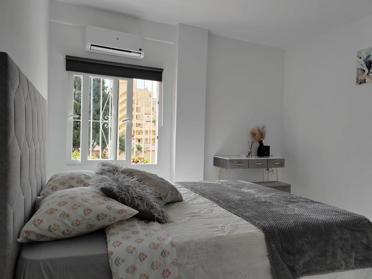 Apartamento La Torre,200M Hasta La Playa Benalmádena Exterior foto